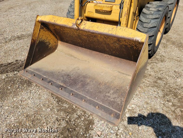 image for item EE1134 Case 1838 skid steer loader