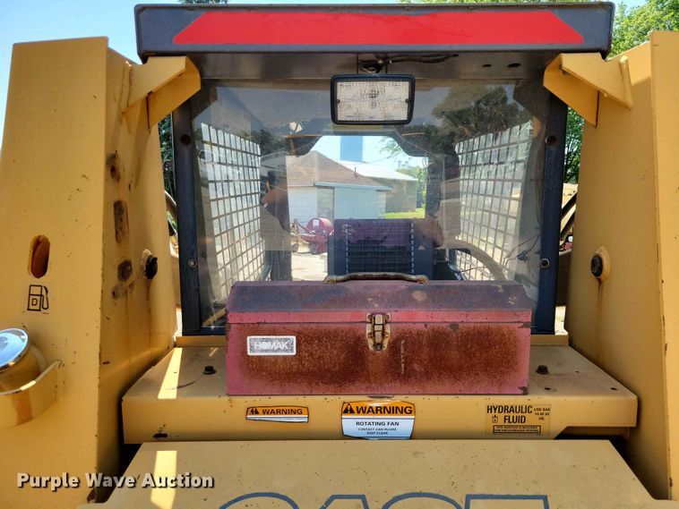 image for item EE1134 Case 1838 skid steer loader