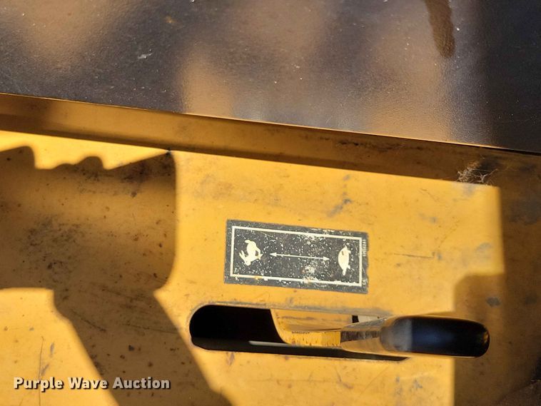 image for item EE1134 Case 1838 skid steer loader