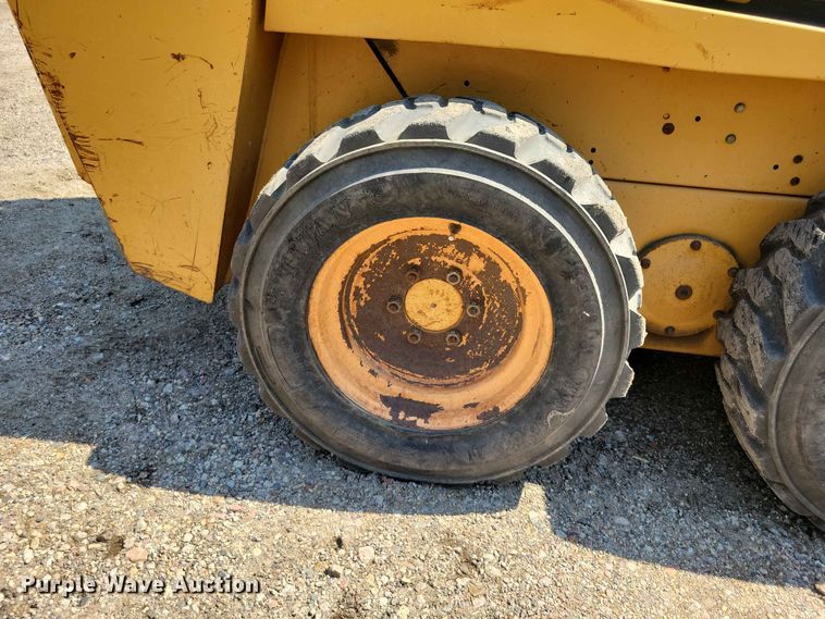 image for item EE1134 Case 1838 skid steer loader