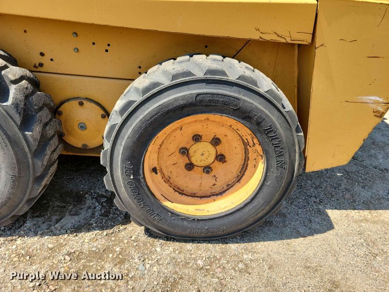 image for item EE1134 Case 1838 skid steer loader