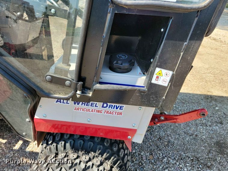 image for item EE1135 Ventrac 4500Z municipal tractor
