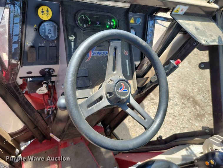 image for item EE1135 Ventrac 4500Z municipal tractor