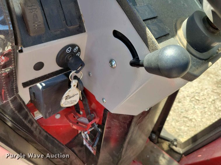 image for item EE1135 Ventrac 4500Z municipal tractor