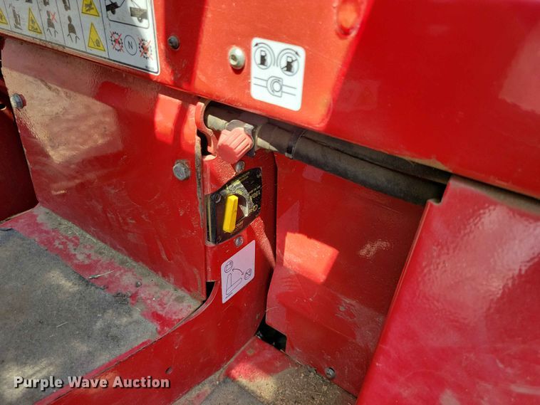 image for item EE1135 Ventrac 4500Z municipal tractor