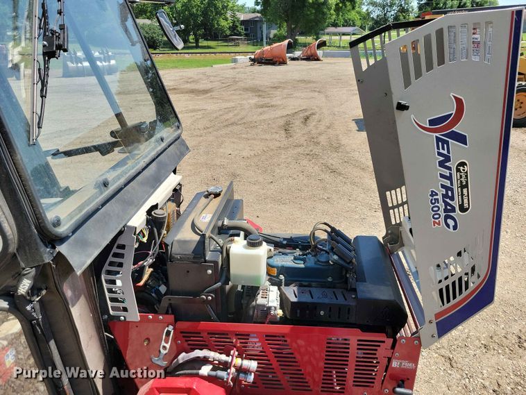 image for item EE1135 Ventrac 4500Z municipal tractor