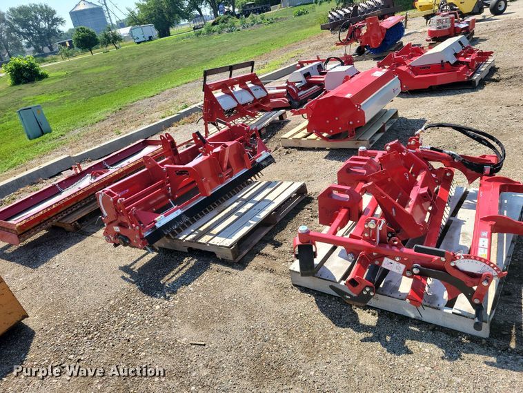 image for item EE1136 (5) 2024 Ventrac attachments