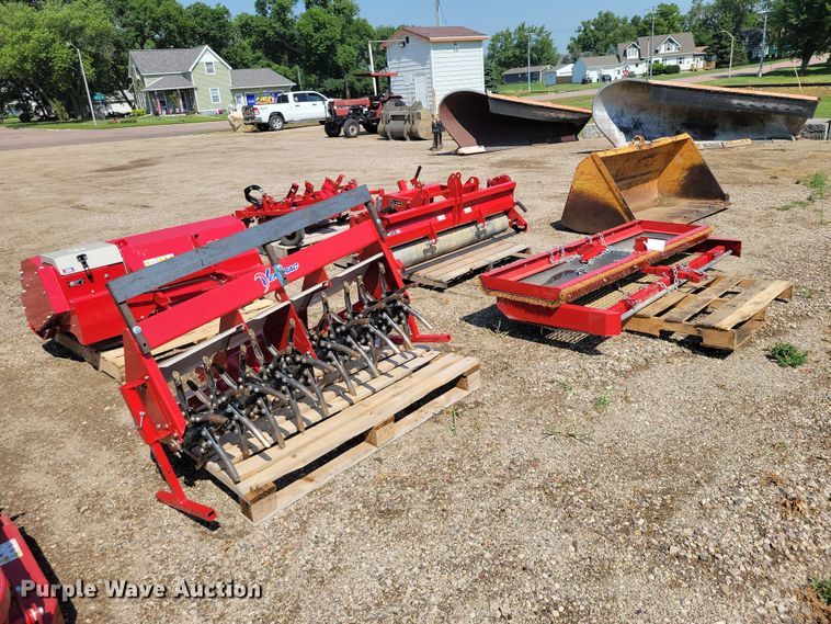image for item EE1136 (5) 2024 Ventrac attachments