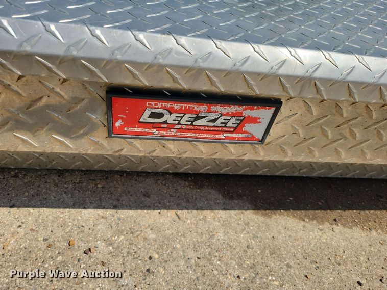 image for item EE1138 (2) Dee Zee toolboxes