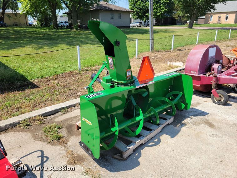 image for item EE1139 Frontier SB1174 snow blower