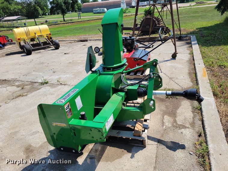 image for item EE1139 Frontier SB1174 snow blower