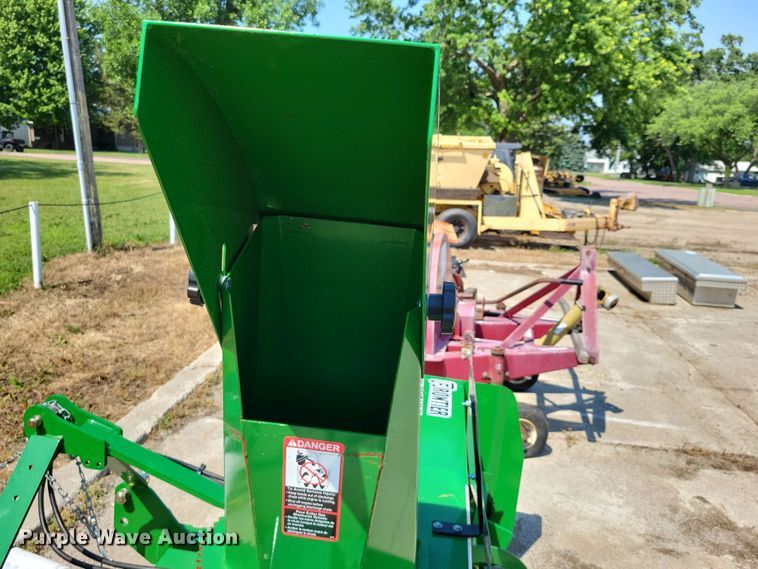 image for item EE1139 Frontier SB1174 snow blower