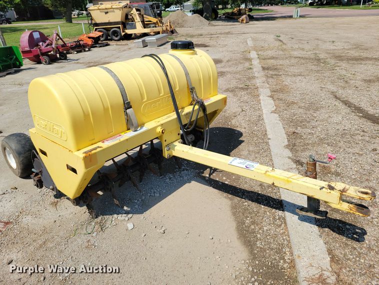 image for item EE1140 Tractor attachments