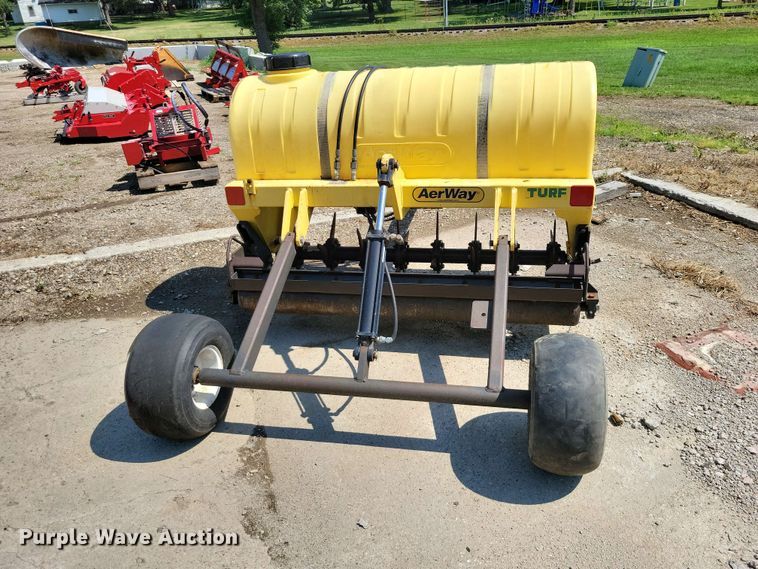 image for item EE1140 Tractor attachments