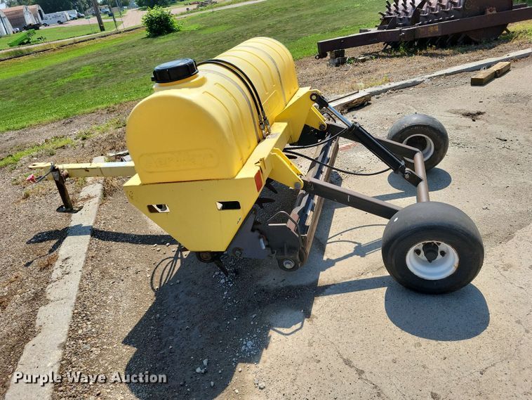 image for item EE1140 Tractor attachments