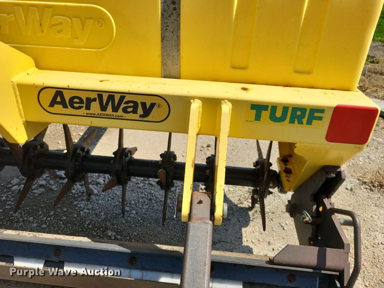 image for item EE1140 Tractor attachments