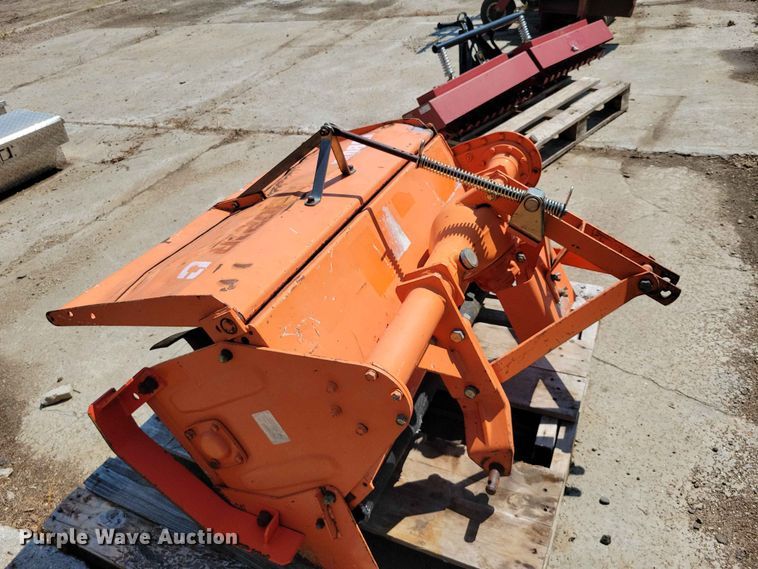 image for item EE1140 Tractor attachments