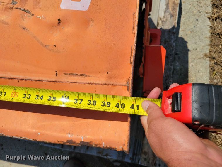 image for item EE1140 Tractor attachments