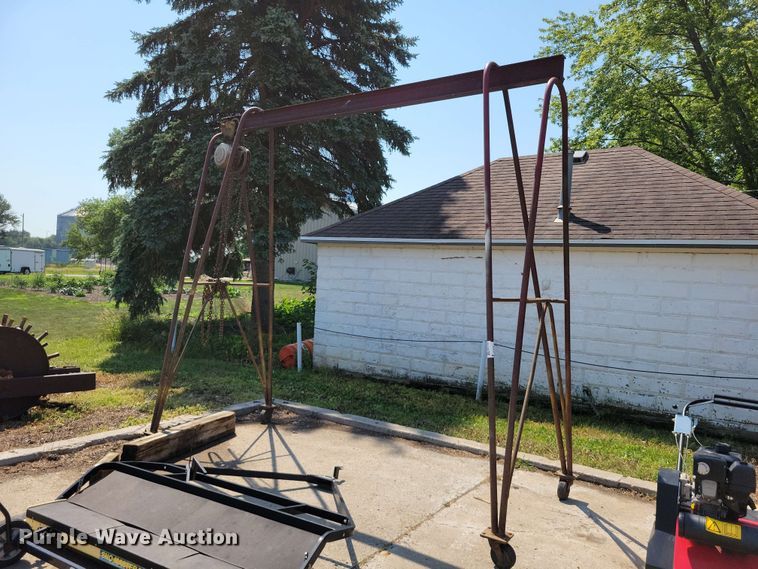 A-frame hoist