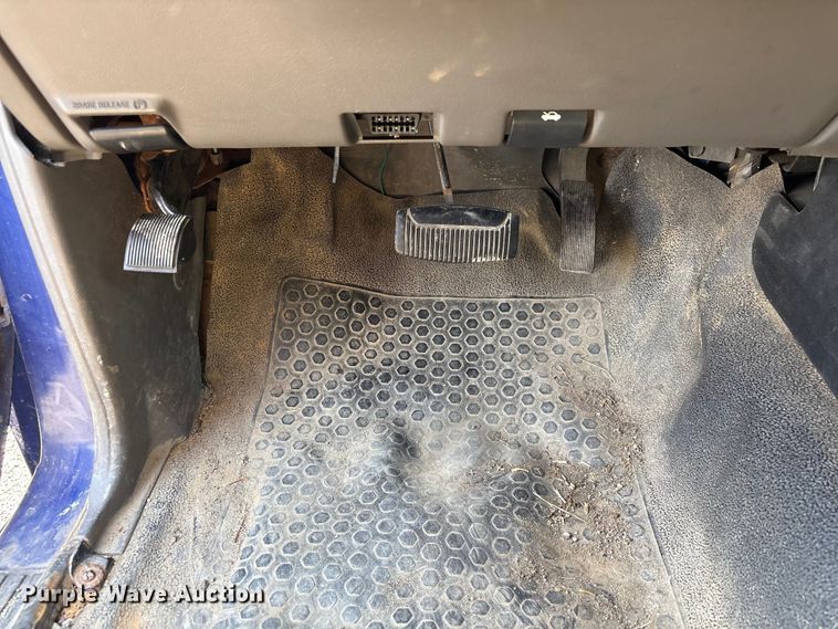 image for item EF1271 2003 Ford Ranger pickup truck