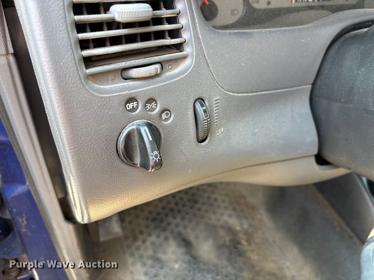 image for item EF1271 2003 Ford Ranger pickup truck