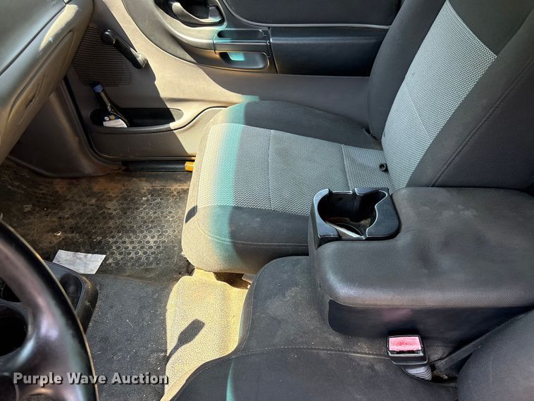 image for item EF1271 2003 Ford Ranger pickup truck