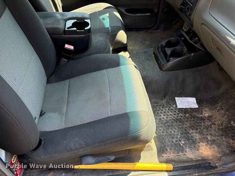 image for item EF1271 2003 Ford Ranger pickup truck