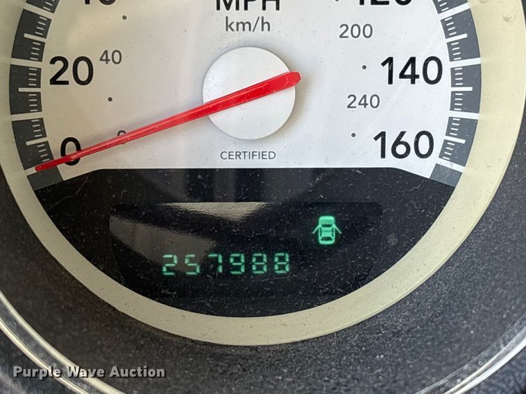 image for item EF1272 2010 Dodge Charger 