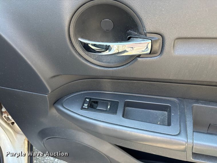 image for item EF1272 2010 Dodge Charger 