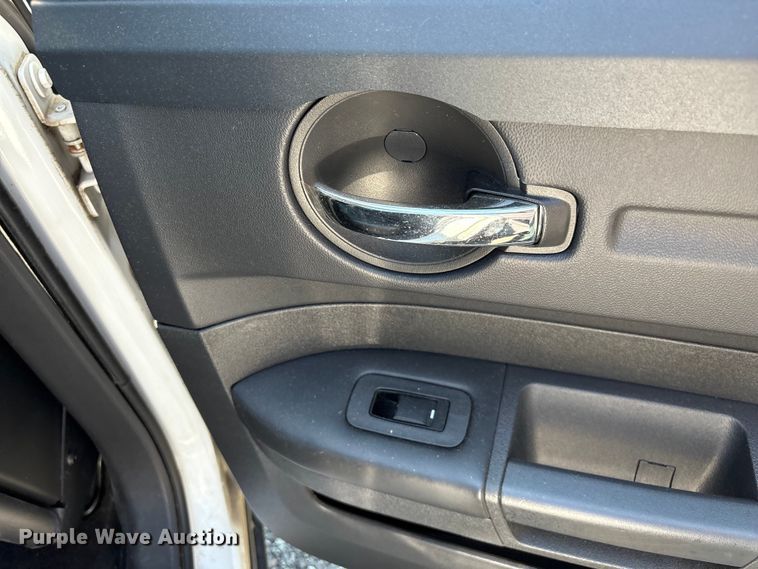 image for item EF1272 2010 Dodge Charger 