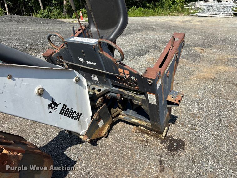 image for item EF1273 2005 Bobcat 709 skid steer backhoe
