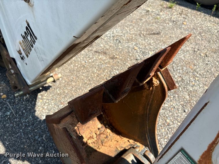 image for item EF1273 2005 Bobcat 709 skid steer backhoe