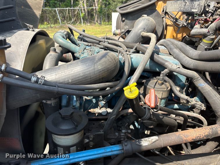 image for item EF1274 2008 International 3000 school bus