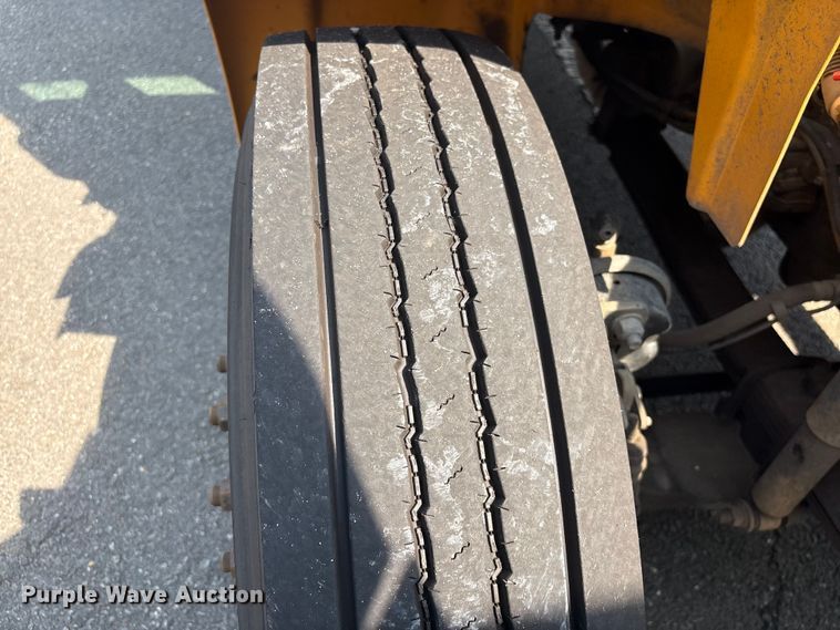 image for item EF1274 2008 International 3000 school bus