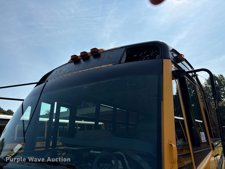 image for item EF1275 2008 Thomas B2 Bus Chassis school bus