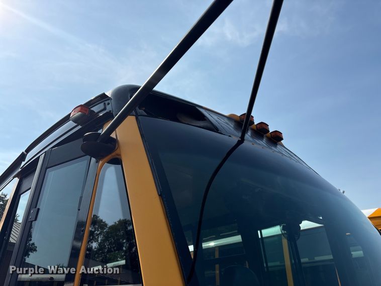 image for item EF1275 2008 Thomas B2 Bus Chassis school bus