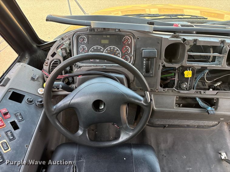 image for item EF1275 2008 Thomas B2 Bus Chassis school bus
