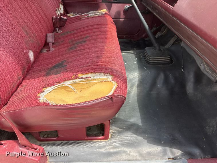 image for item EI5908 1990 Chevrolet C1500 pickup truck