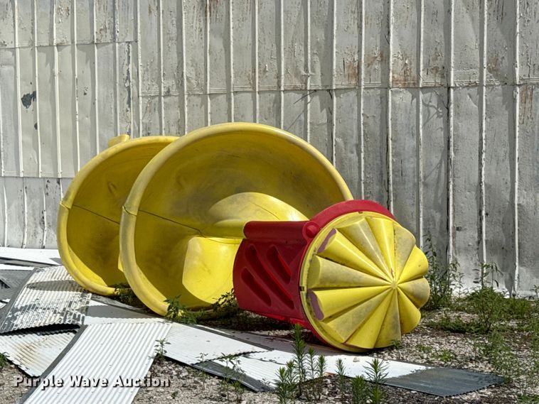 image for item EN0387 Play ground equipment