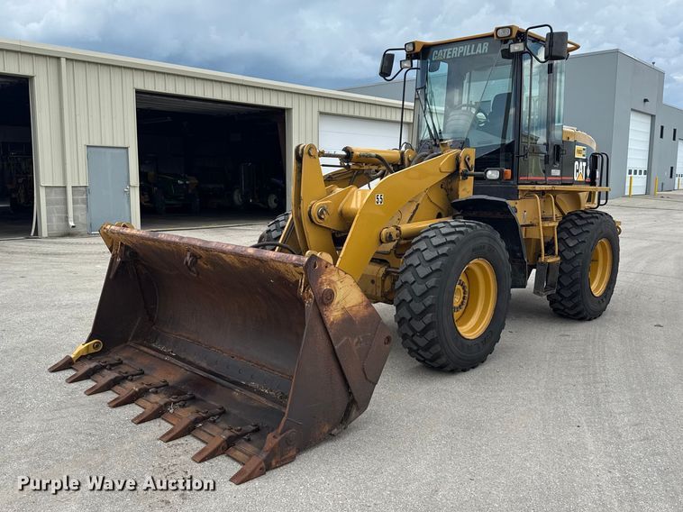 image for item EN3033 2000 Caterpillar 924G wheel loader