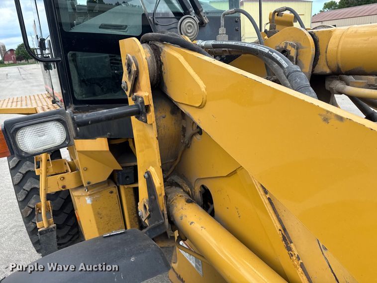 image for item EN3033 2000 Caterpillar 924G wheel loader