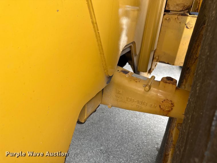 image for item EN3033 2000 Caterpillar 924G wheel loader