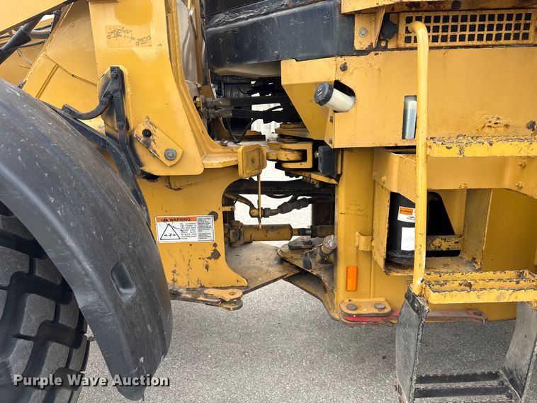 image for item EN3033 2000 Caterpillar 924G wheel loader