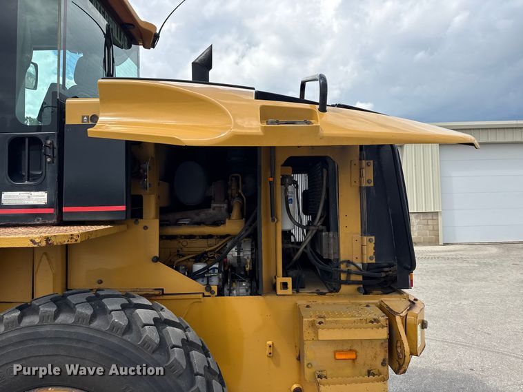 image for item EN3033 2000 Caterpillar 924G wheel loader