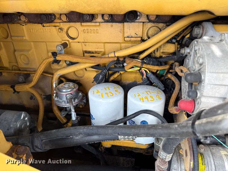 image for item EN3033 2000 Caterpillar 924G wheel loader