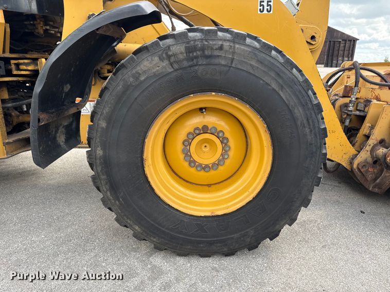 image for item EN3033 2000 Caterpillar 924G wheel loader
