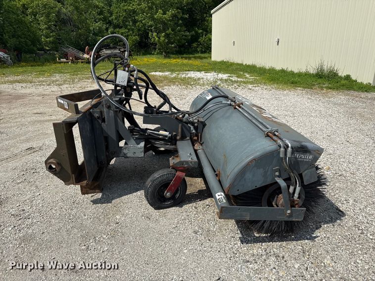 image for item EN3033 2000 Caterpillar 924G wheel loader