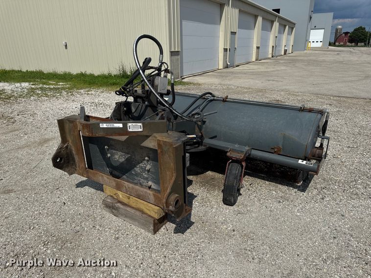 image for item EN3033 2000 Caterpillar 924G wheel loader