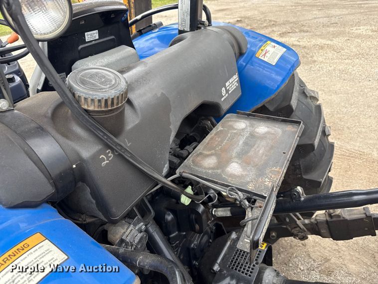 image for item EN3034 2006 New Holland TN70A tractor