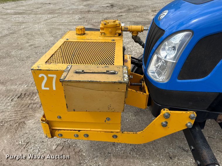 image for item EN3034 2006 New Holland TN70A tractor